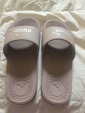 Puma Soft Foam Slide Sandals in Dusty Pink